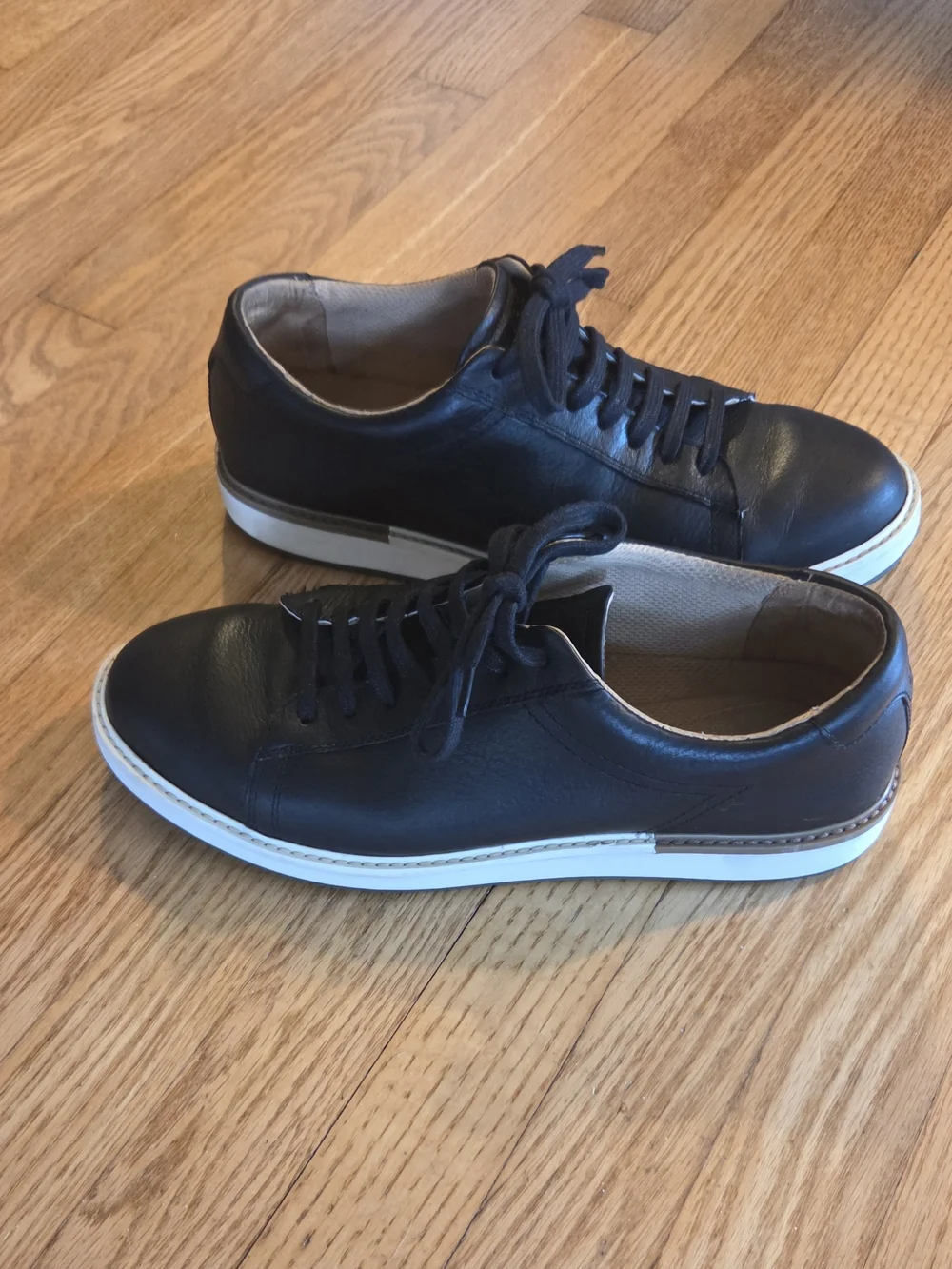 Hush Puppies Black Leather Lace-Up Casual Sneakers